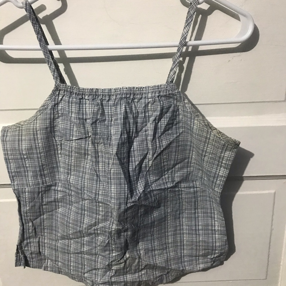 Size M. Tank Top. Patterned. - Picture 2 of 6